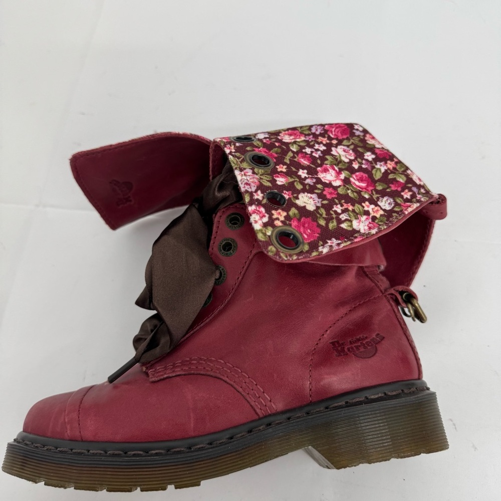 Dr Martens Triumph Size US 6 EU 37 Boots Red Leather Floral Lining Grunge Goth - Picture 10 of 10